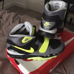 Nike air trainer sc II